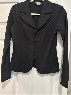 paper doll Black Single-Button Tailored Blazer